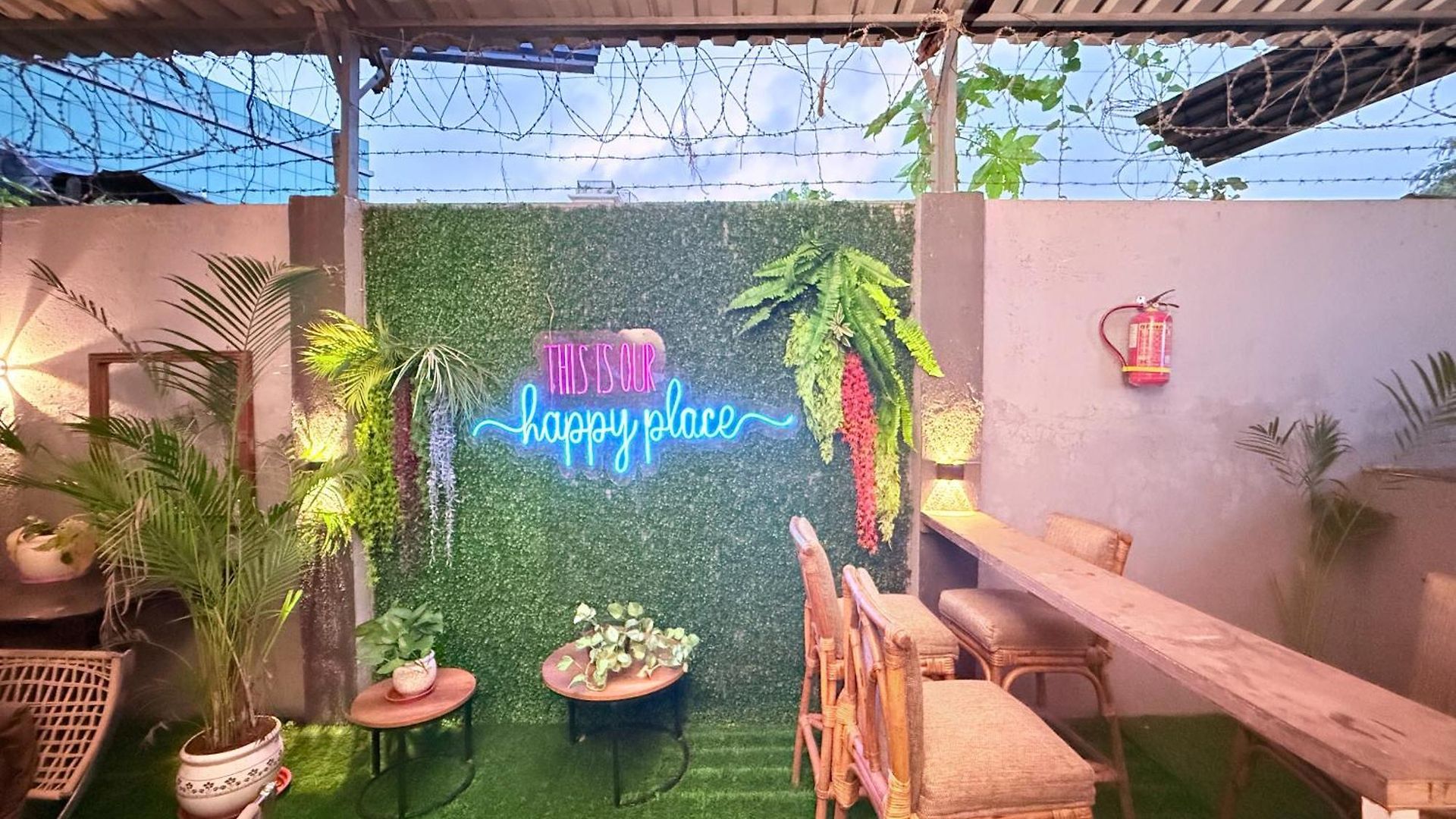 Hilltop Hideaway Party Friendly 4bhk Pool By Spacez Villa