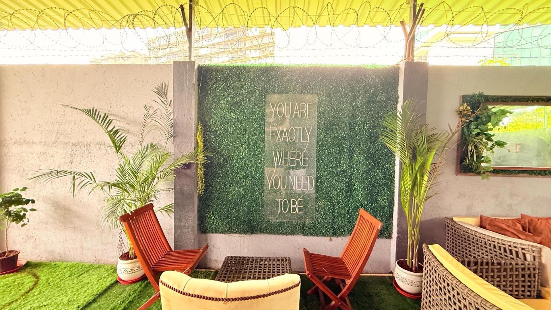 Hilltop Hideaway Party Friendly 4bhk Pool By Spacez Villa *