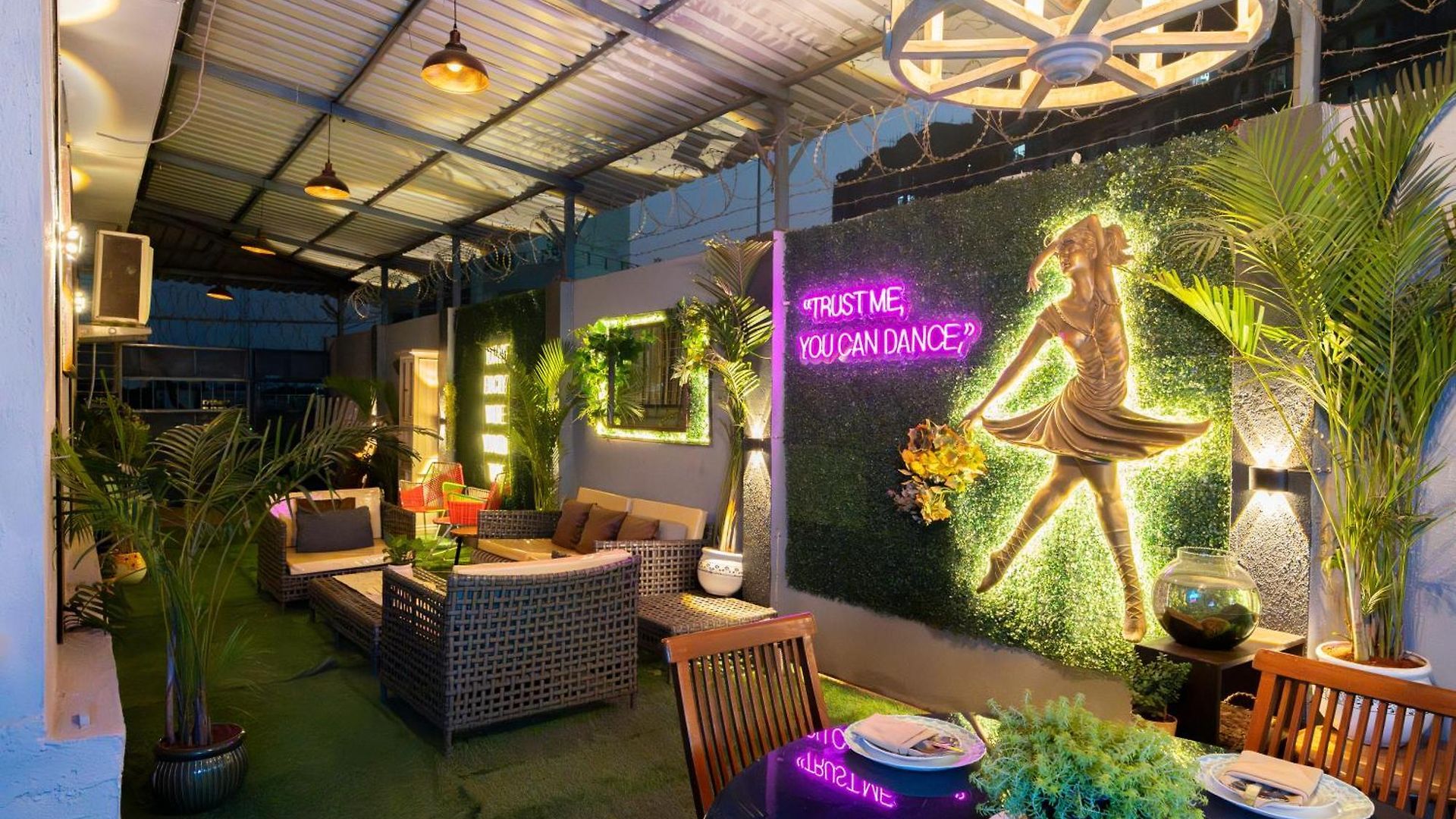 Hilltop Hideaway Party Friendly 4bhk Pool By Spacez