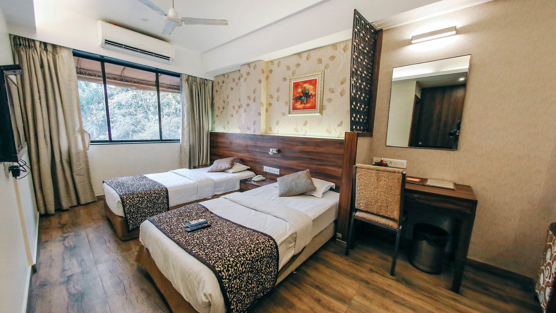 Maharana Chembur 2*