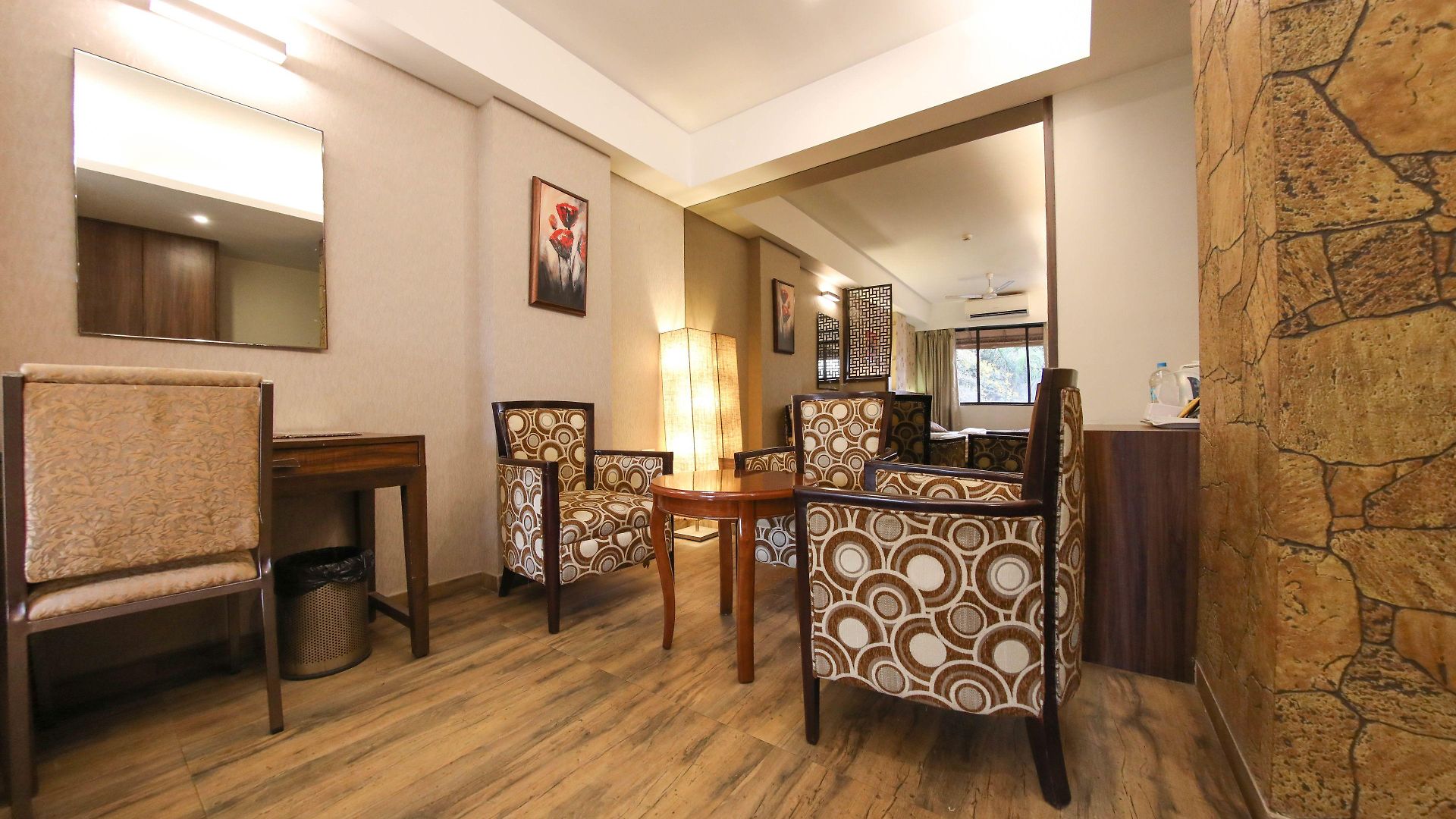 Maharana Chembur 2*