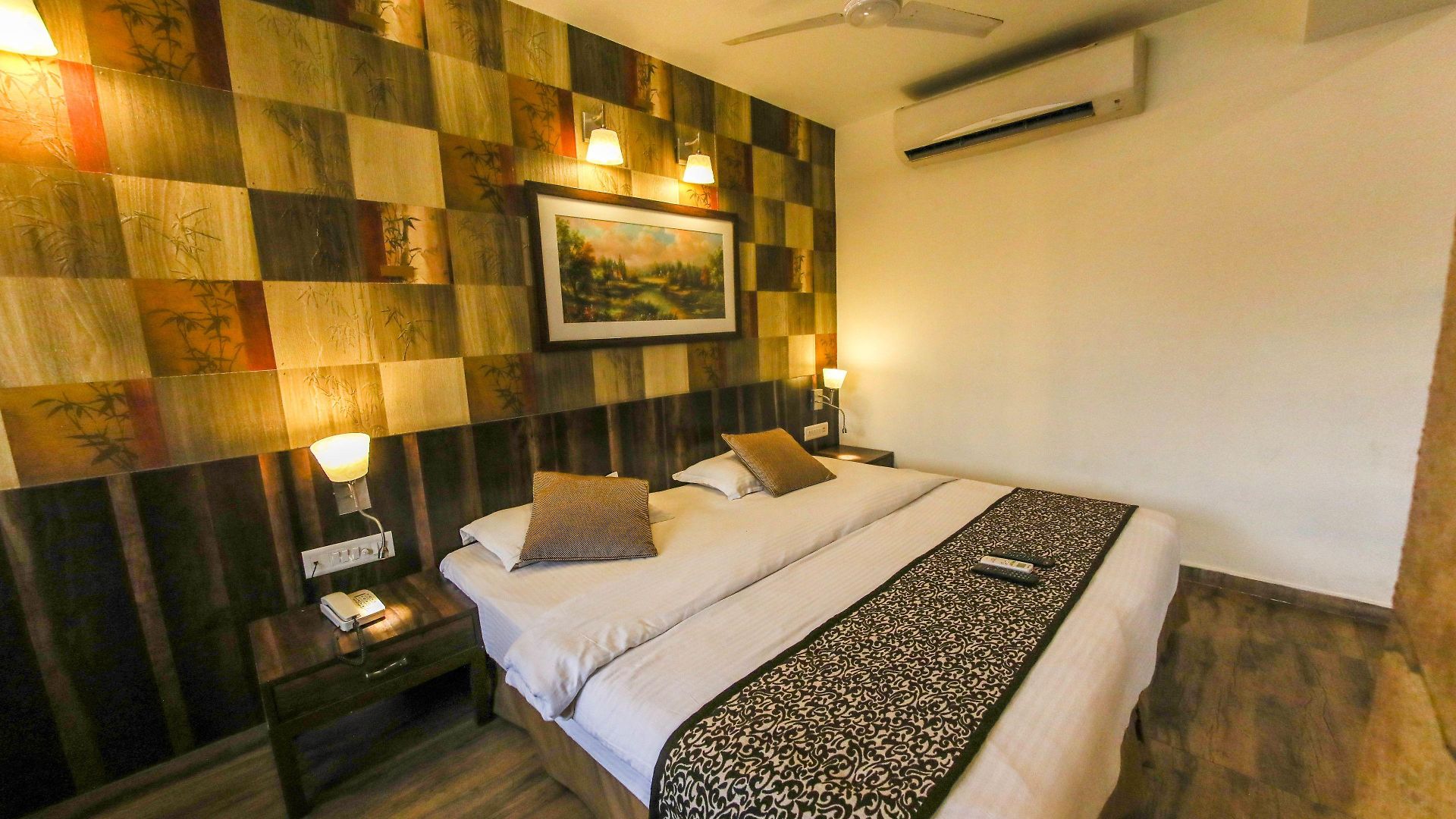 Hotel Maharana Chembur 2*