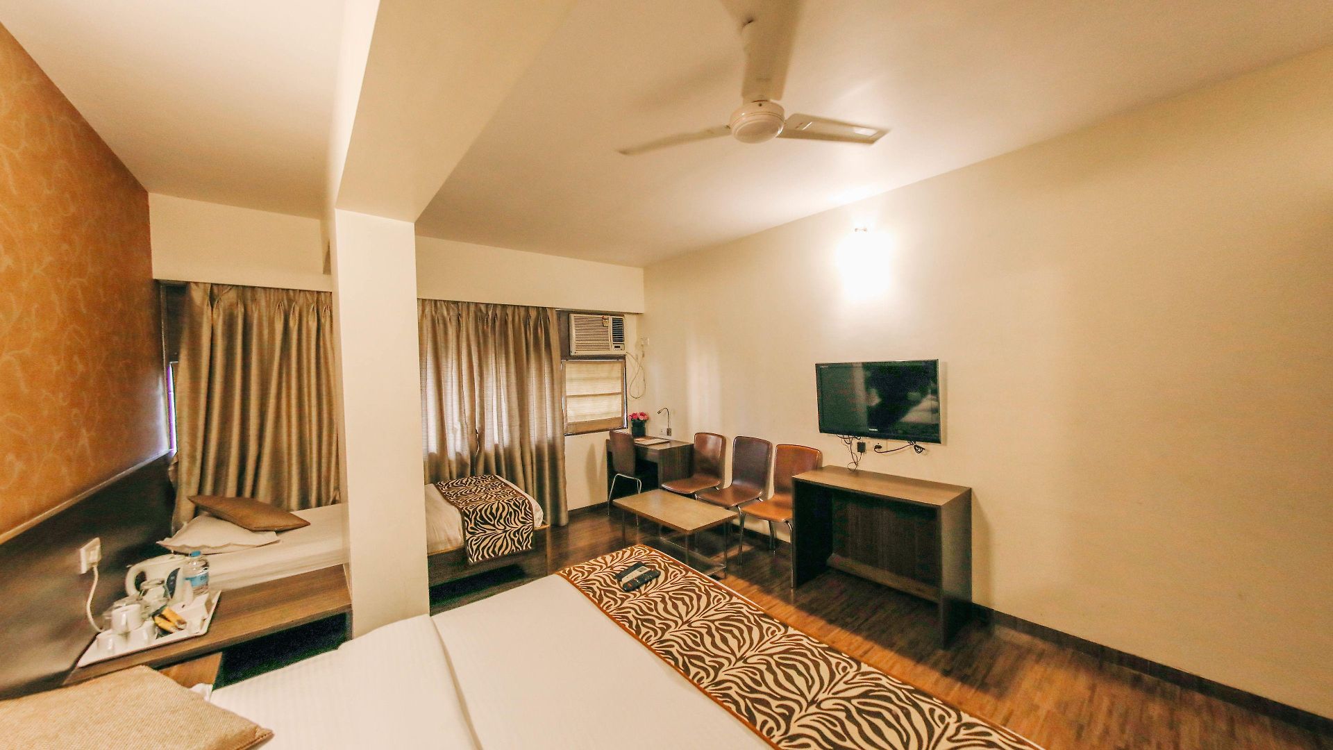 Hotel Maharana Chembur 2*
