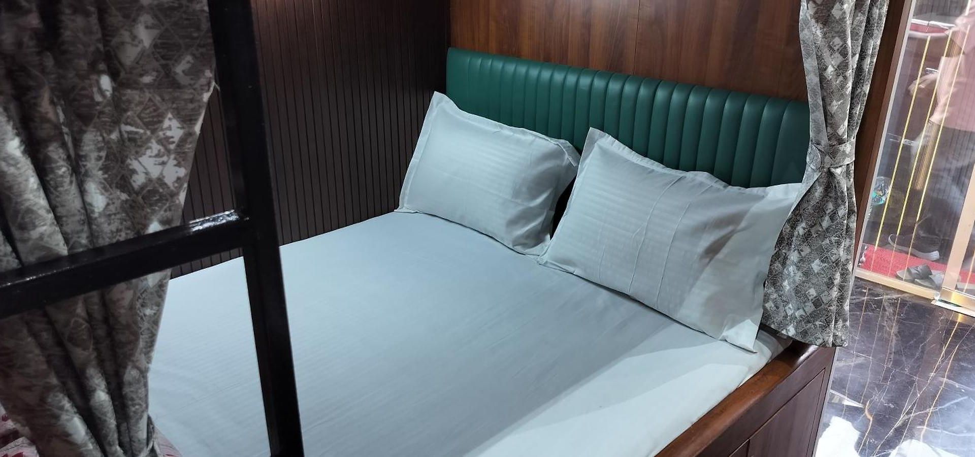 Guest house Sunlight 5*