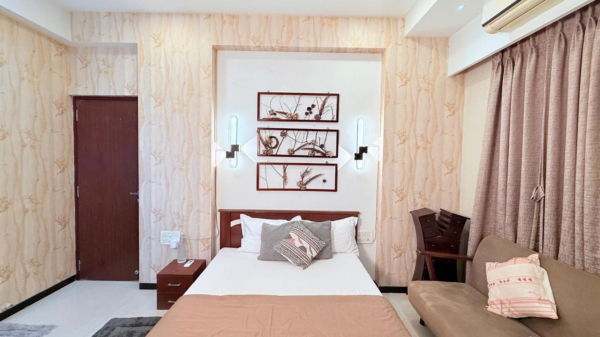 Hilltop Hideaway Party Friendly 4bhk Pool By Spacez Villa *