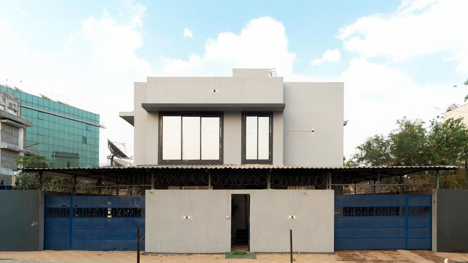 Hilltop Hideaway Party Friendly 4bhk Pool By Spacez Villa
