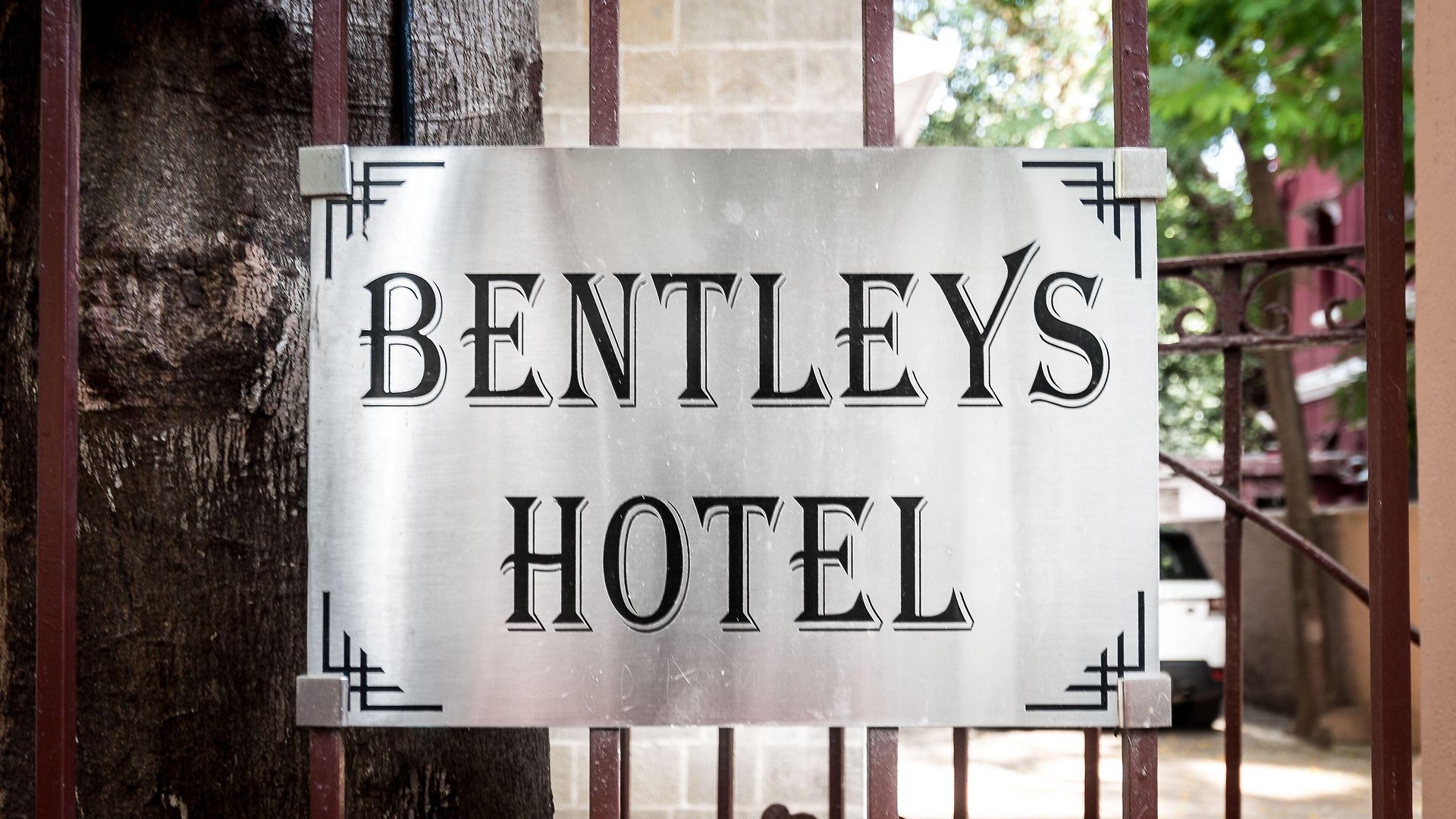 Bed & Breakfast Bentleys Hotel Mumbai