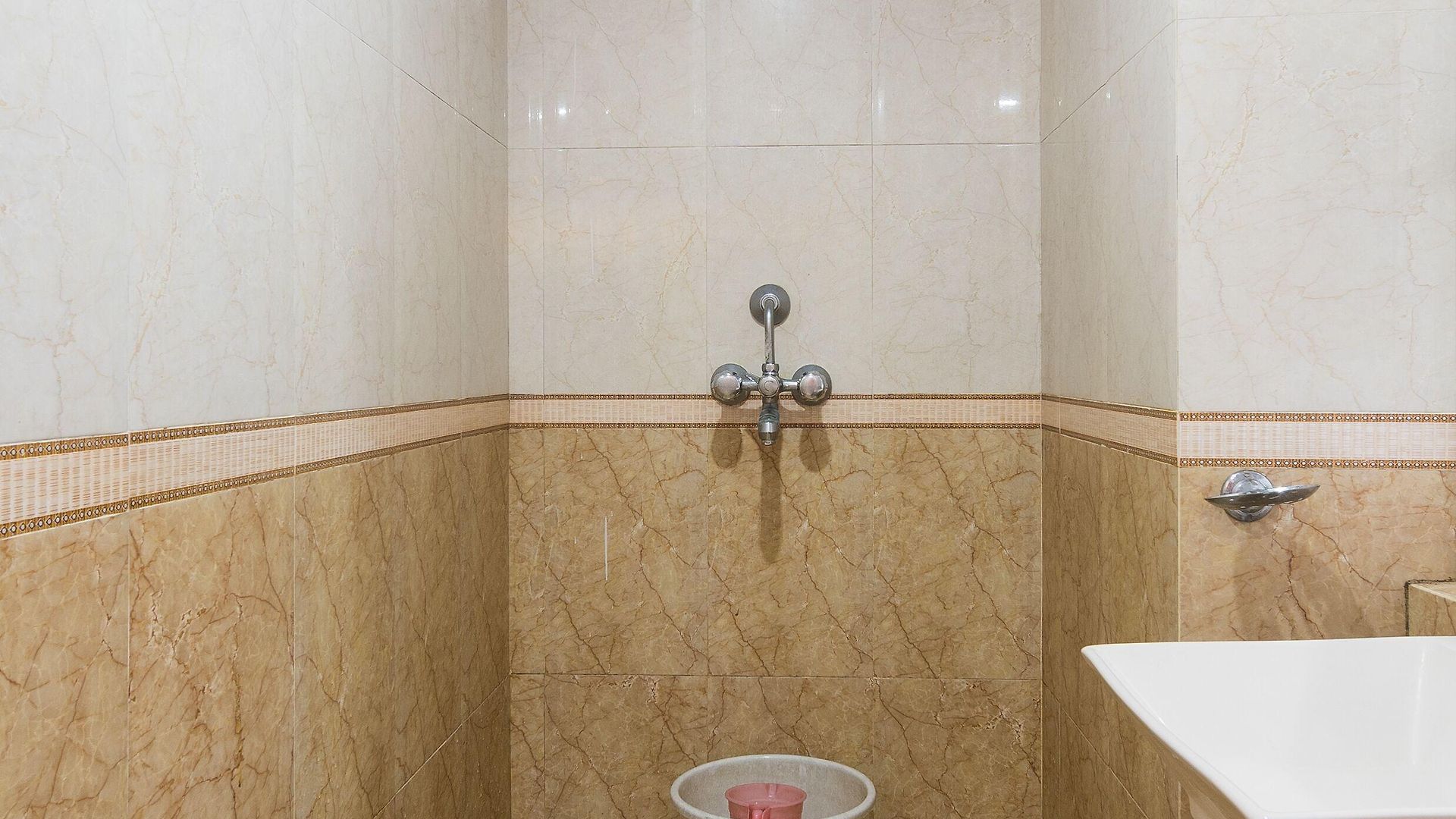 Bentleys Hotel 3* Mumbai