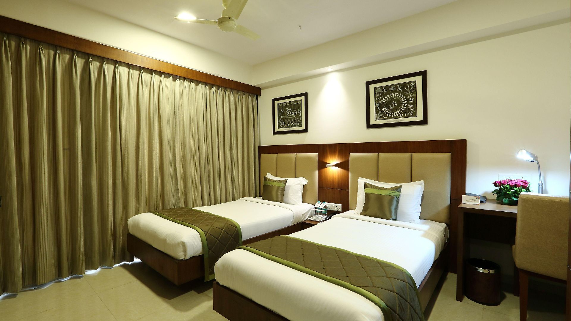 Hotel The Altruist Andheri Mumbai