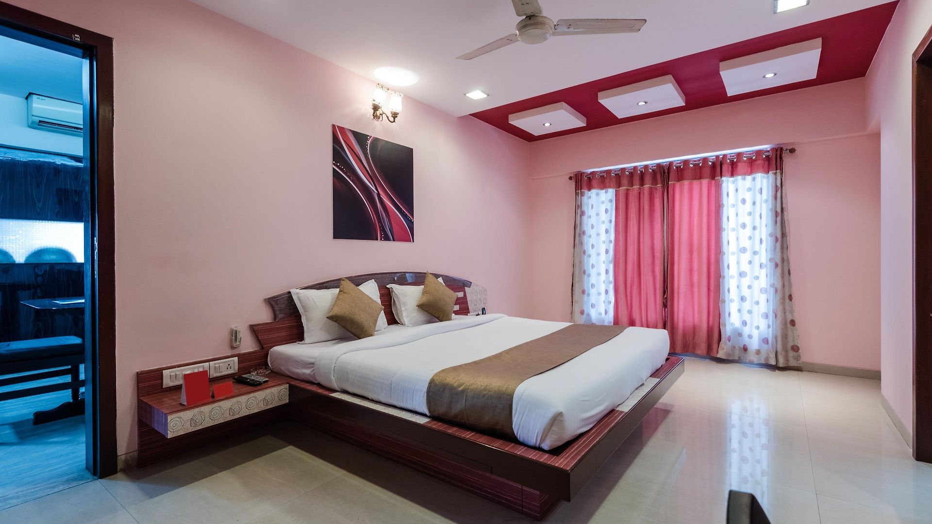 Hotel Dragonfly Mumbai