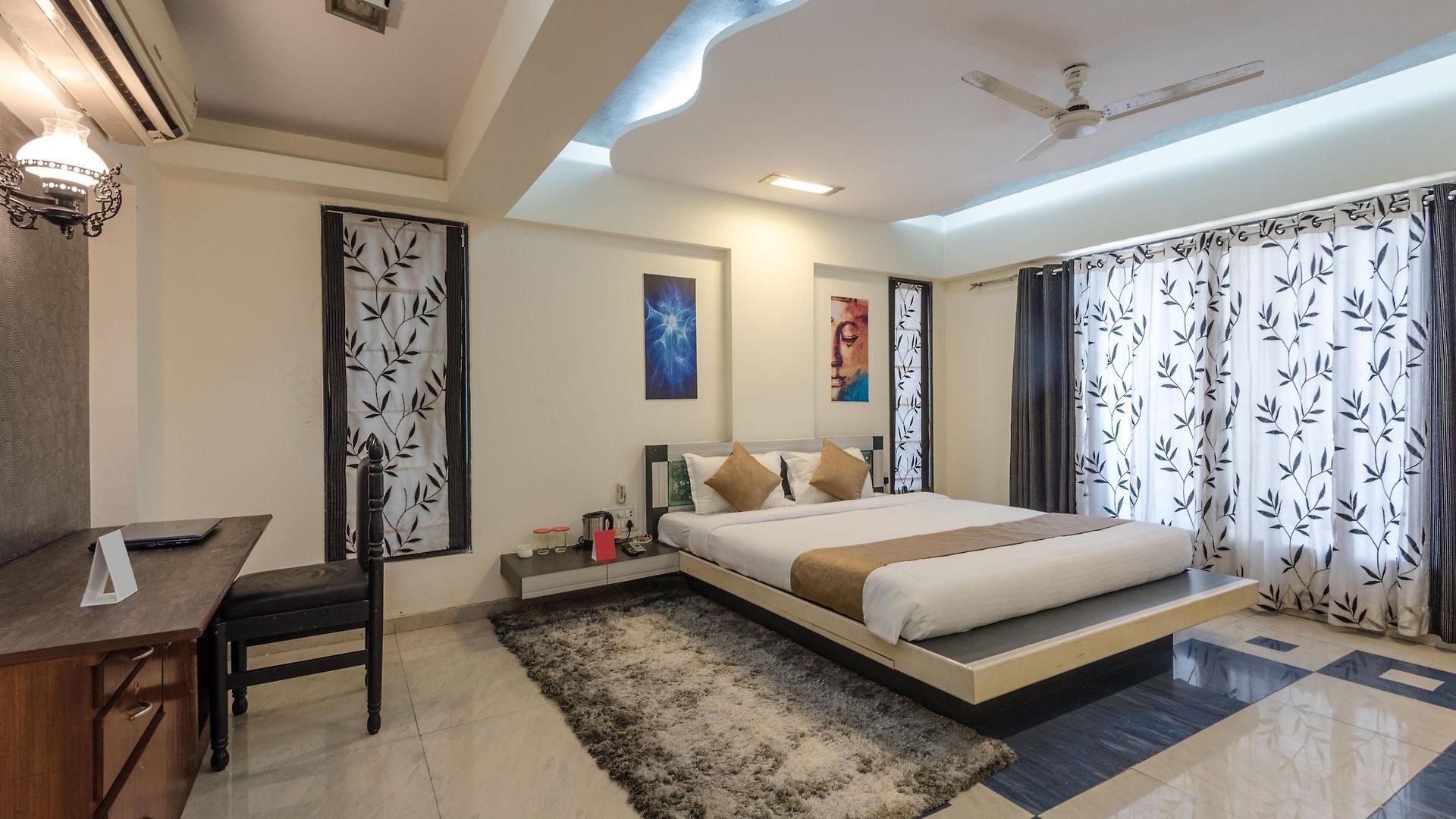 Hotel Dragonfly Mumbai