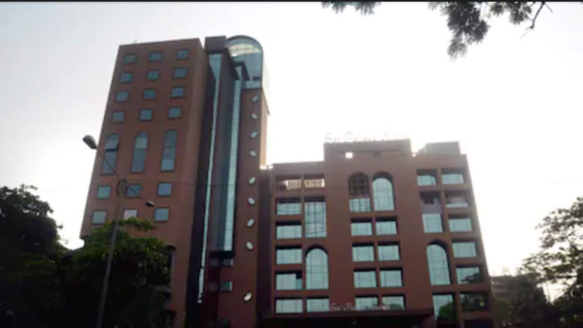 Hotel Sai Palace Grand, Malad 4*