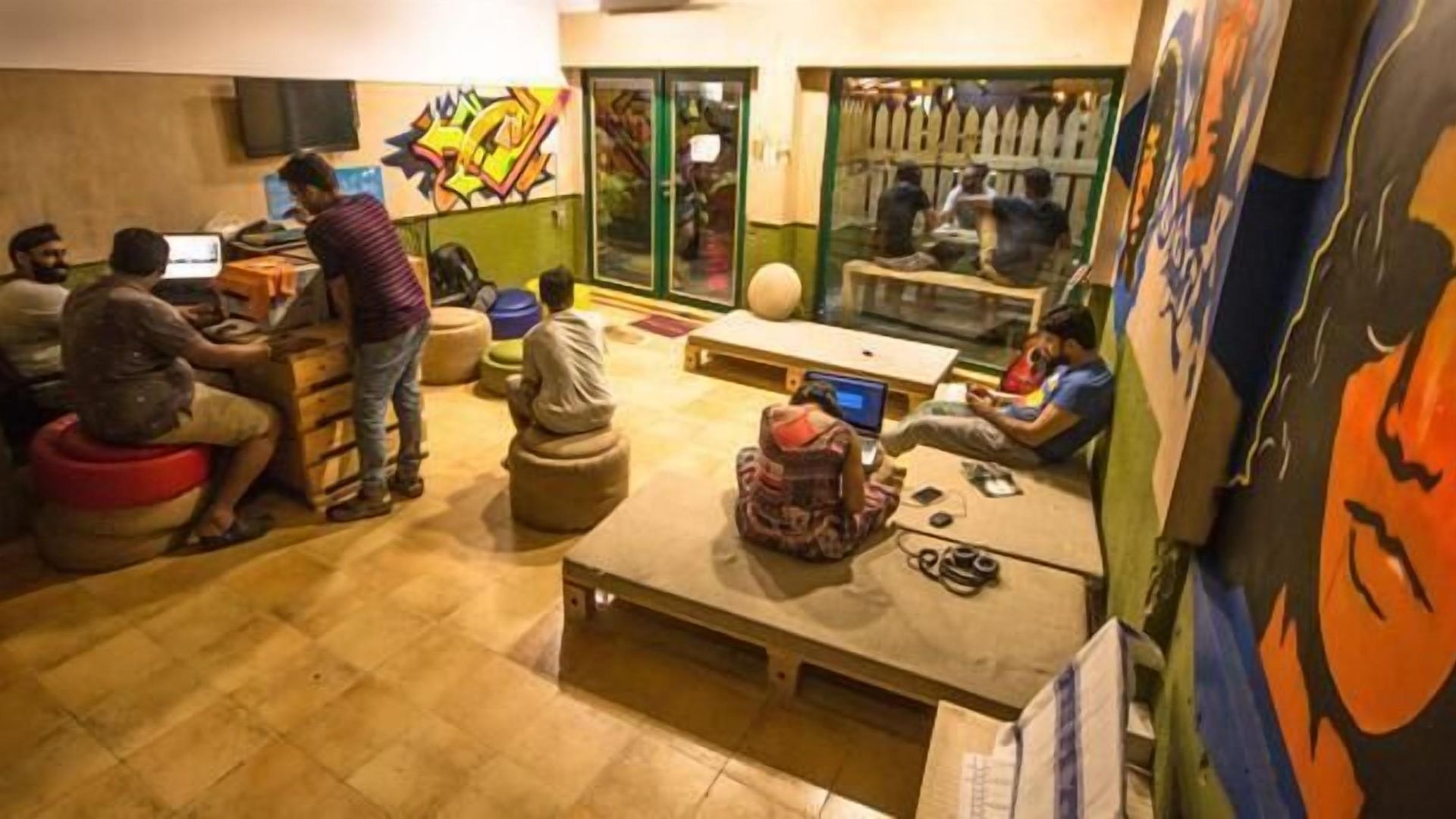 Backpackers Villa Mumbai *