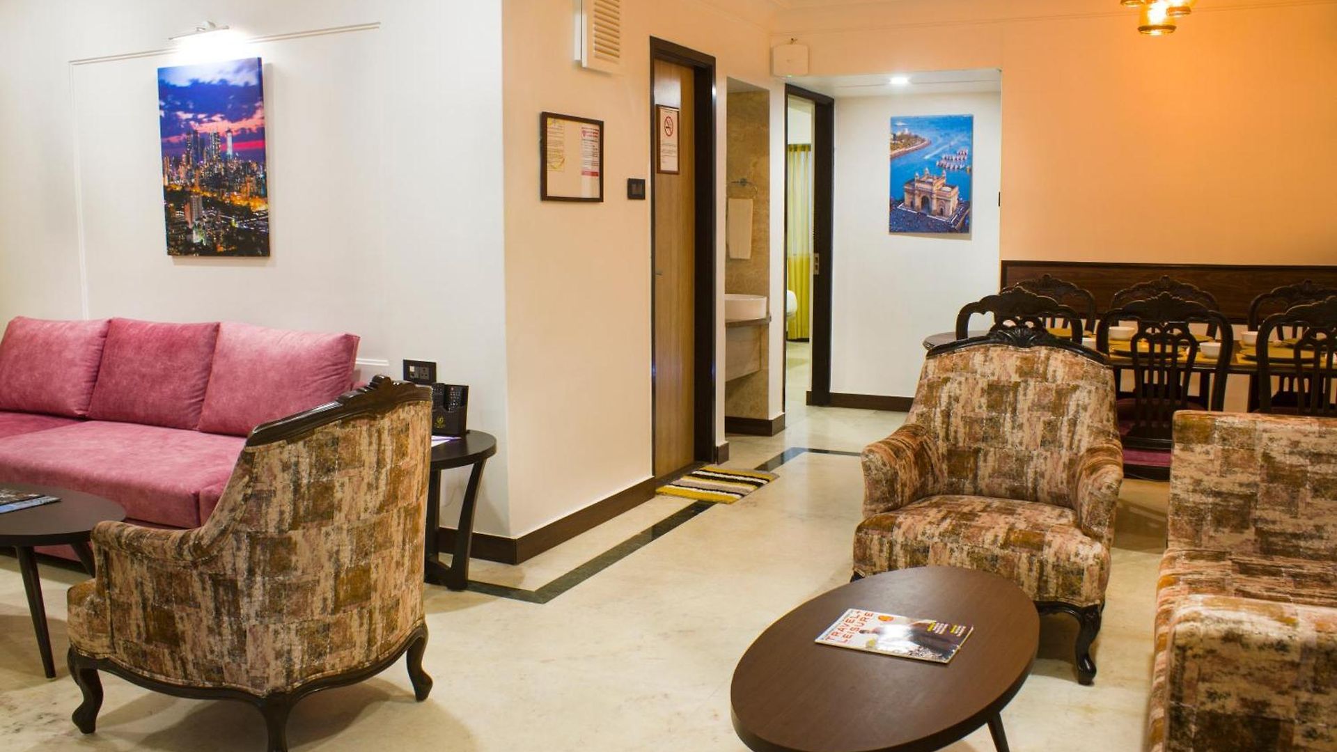 Hotel Regenta Place The Emerald