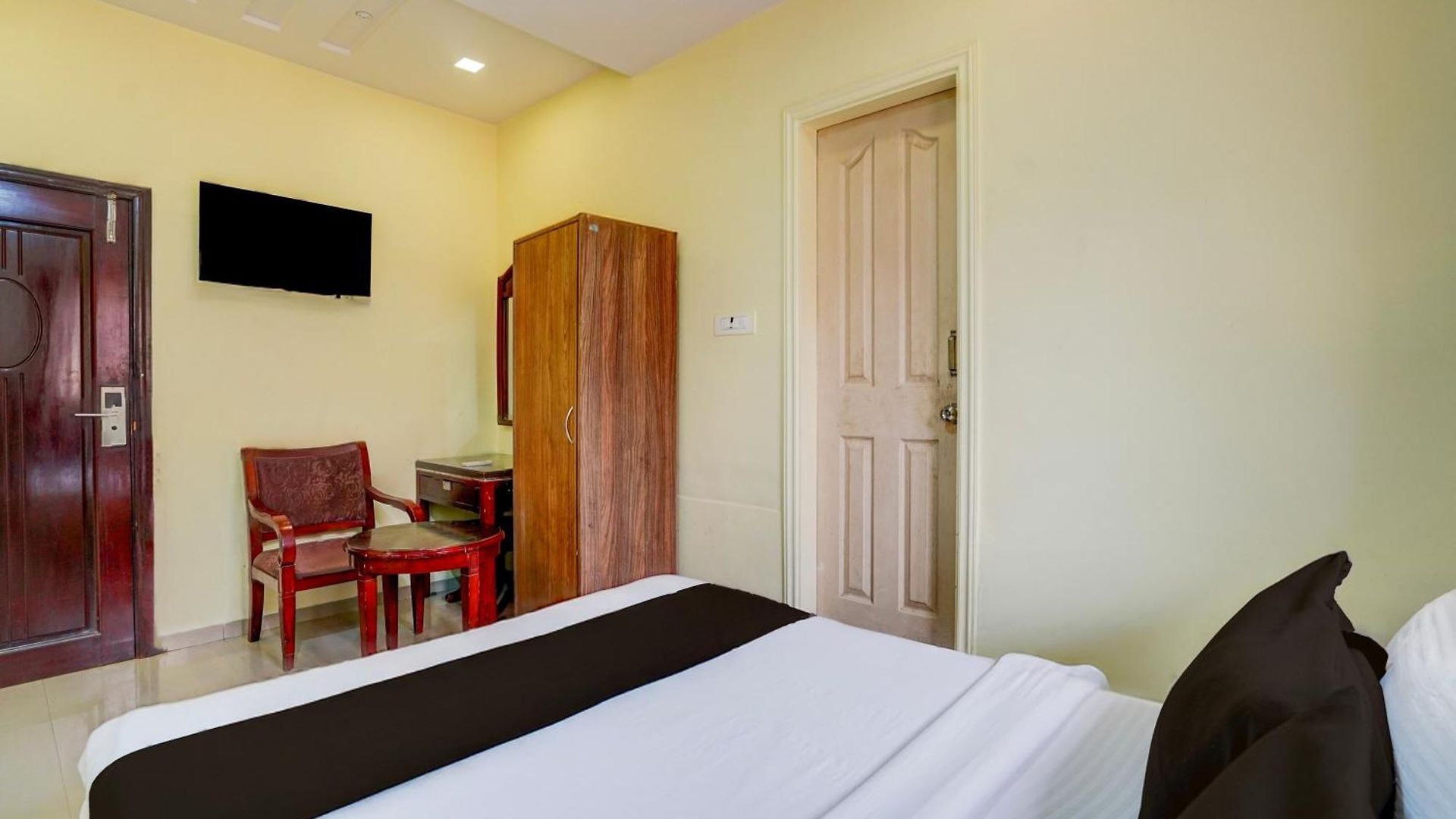O Gold Coast Hotel