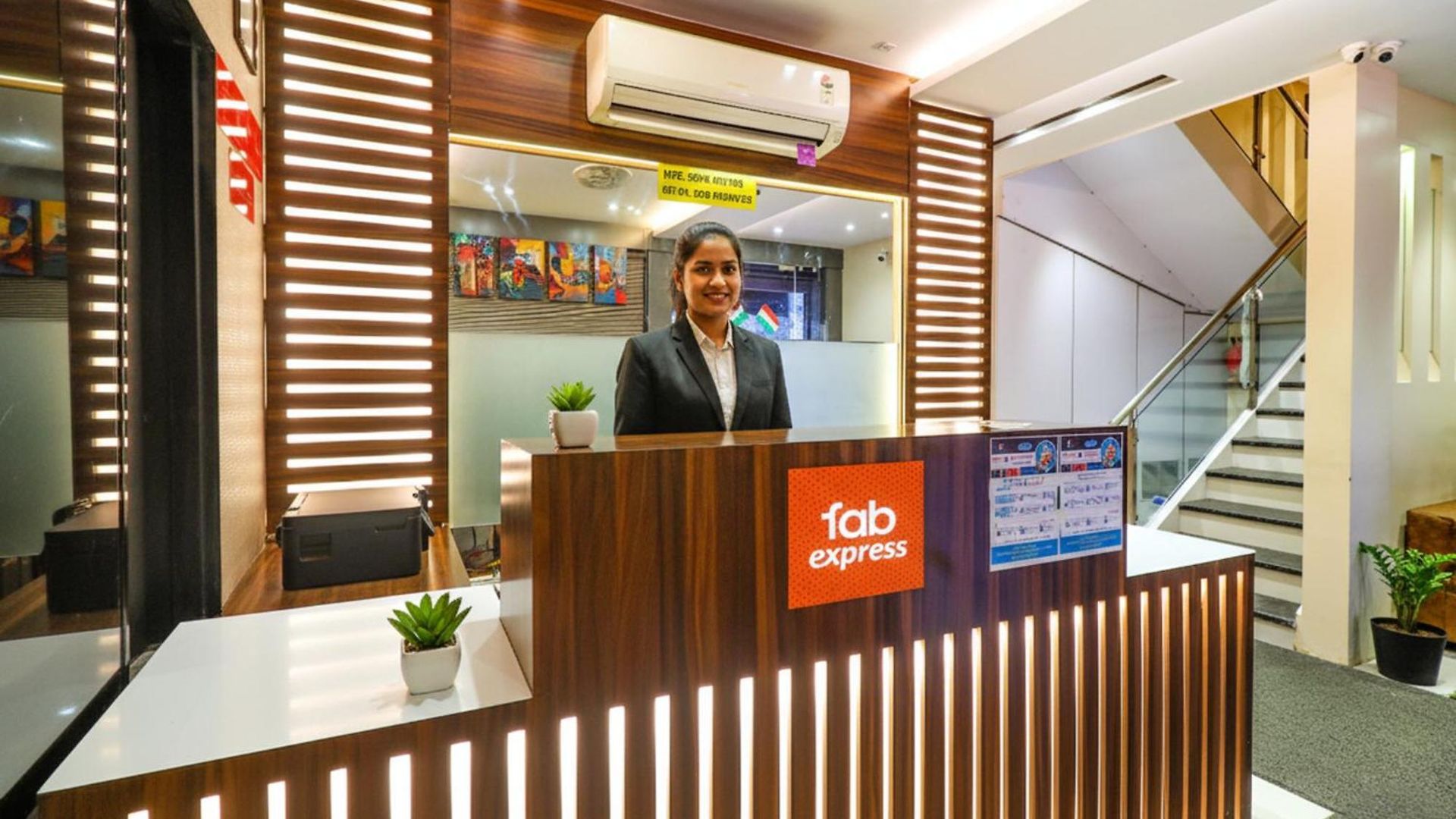 Hotel Fabhotel Grand Heritage - Nr Bkc
