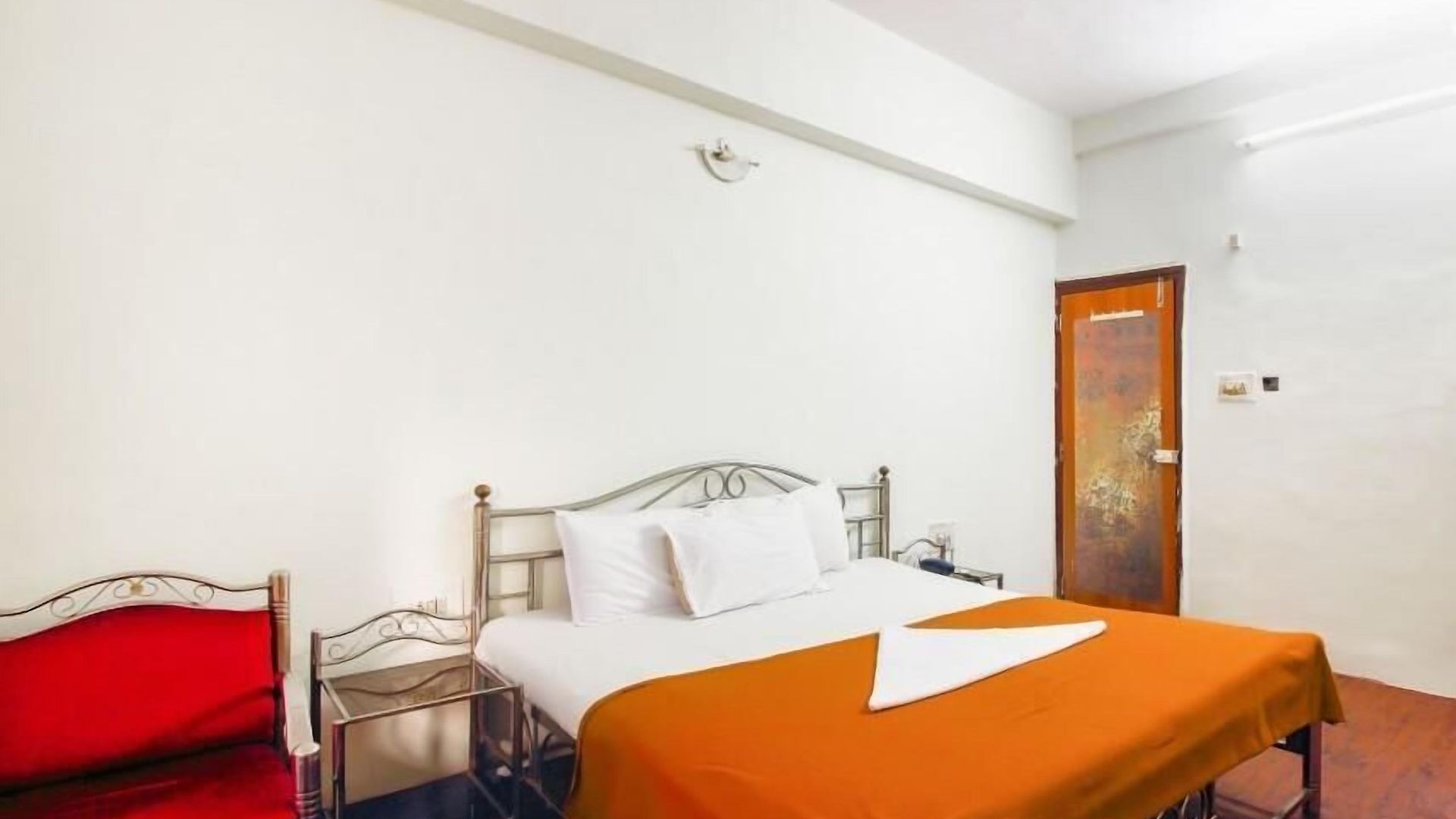 Evergreen Hotel