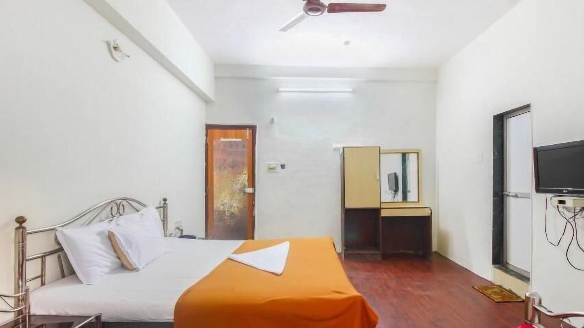 Evergreen Hotel Mumbai