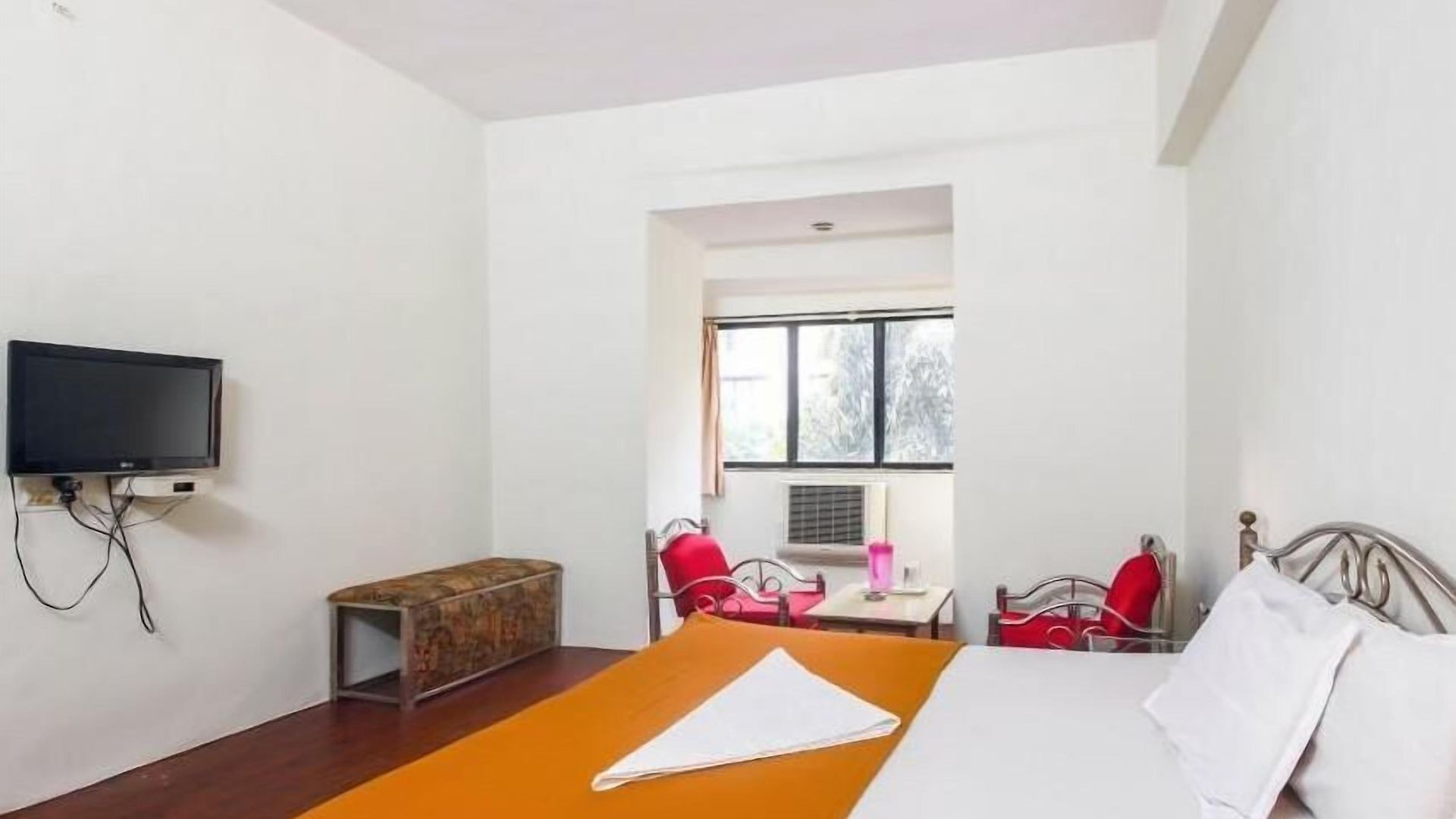 Evergreen Hotel 2*