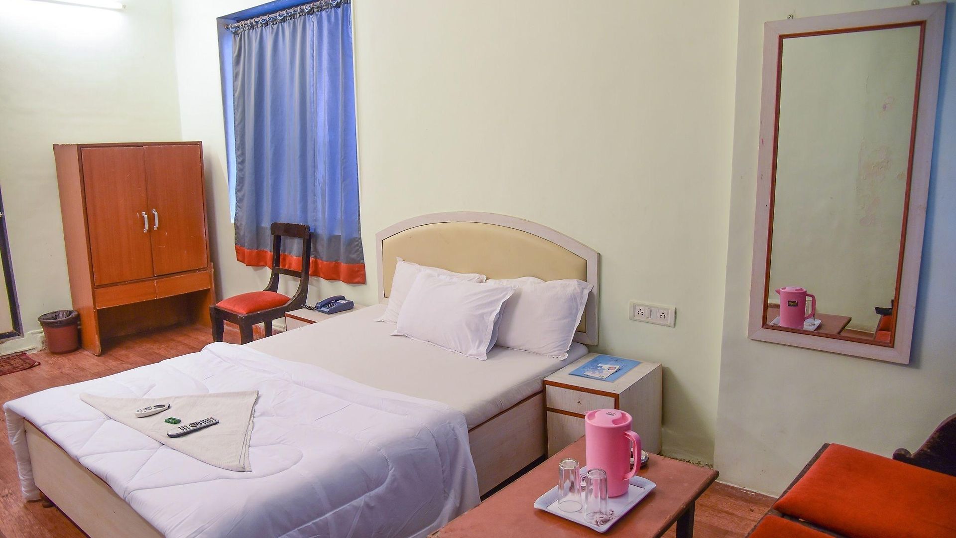 Evergreen Hotel 2*