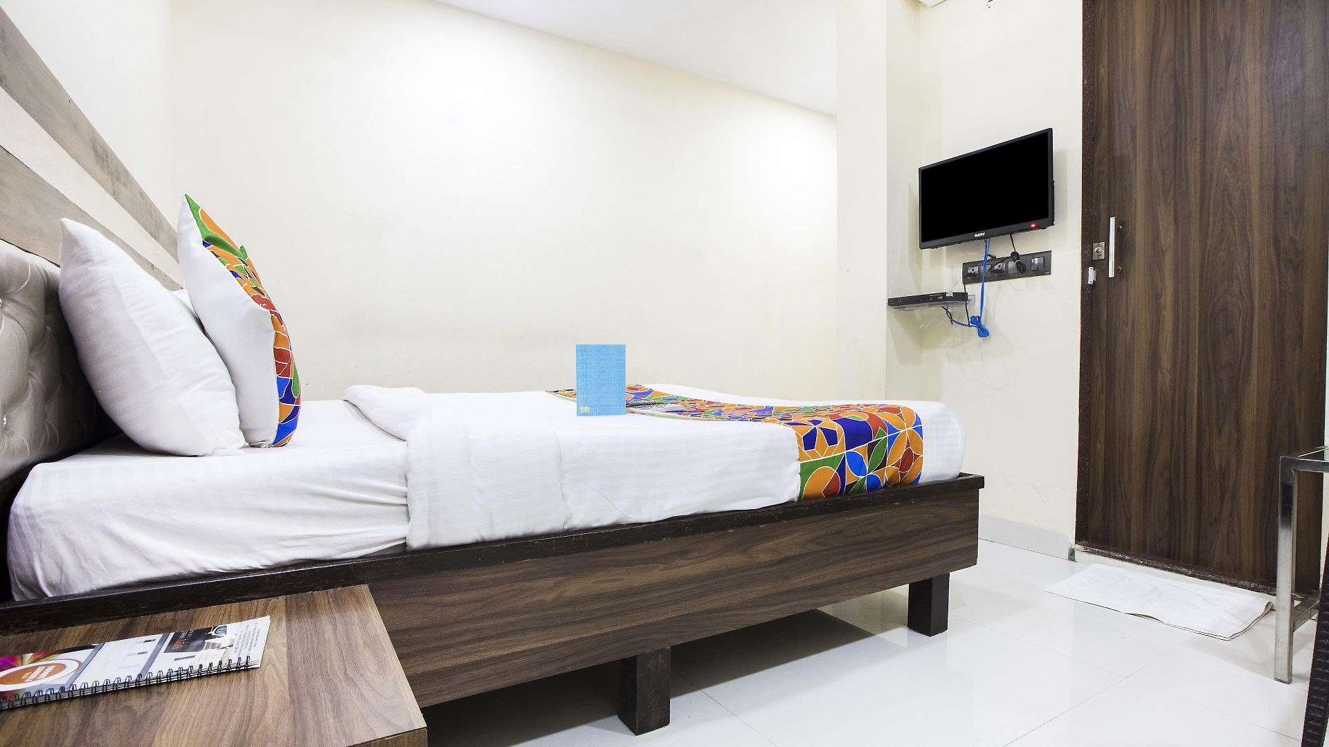 Oyo 23656 Parimeet Hotel 3*