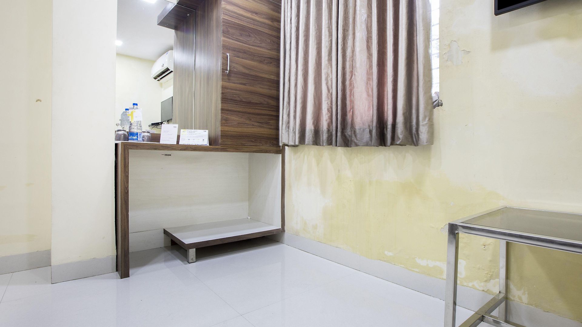 Oyo 23656 Parimeet Hotel 3*