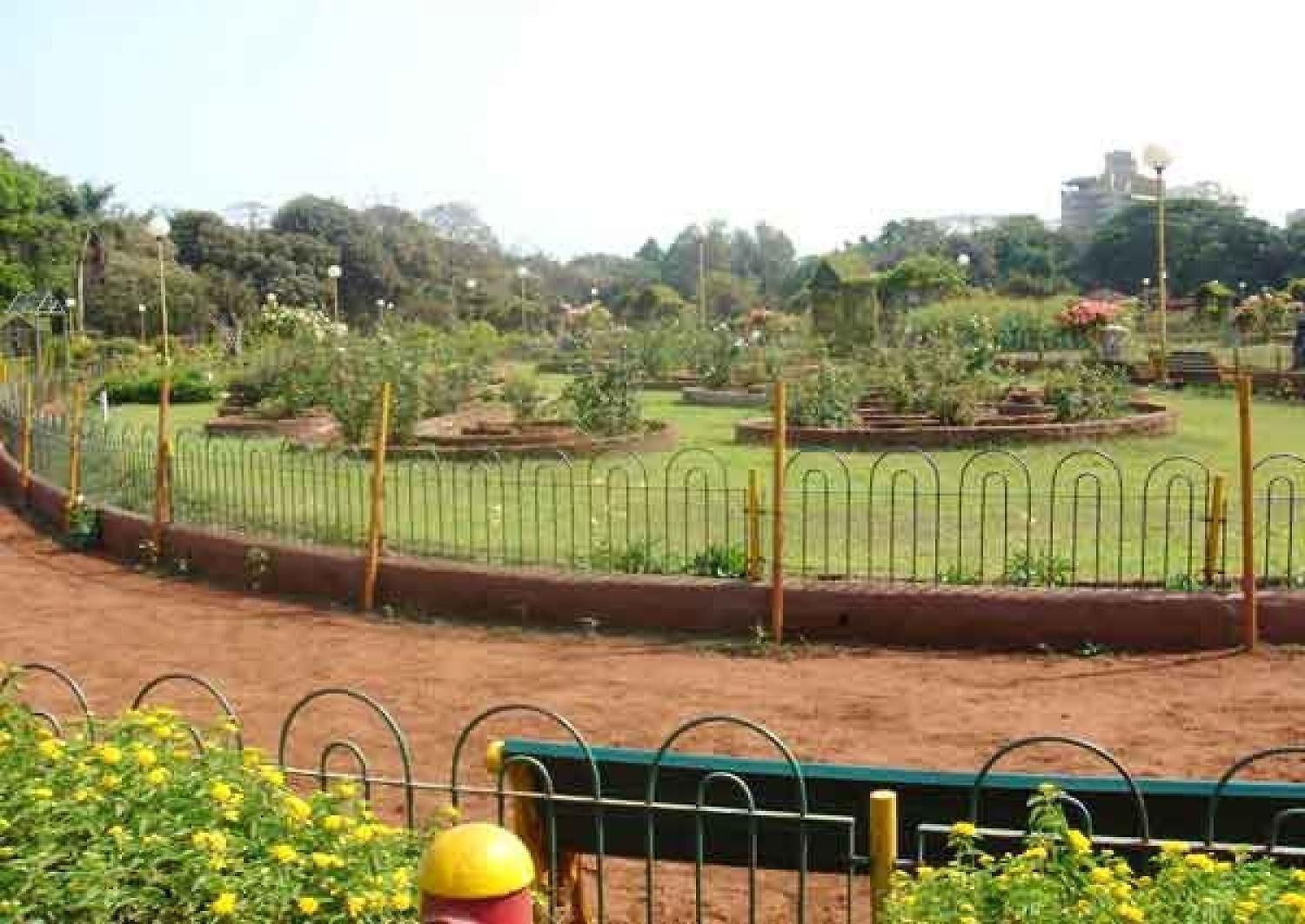Aksa Powai Mumbai