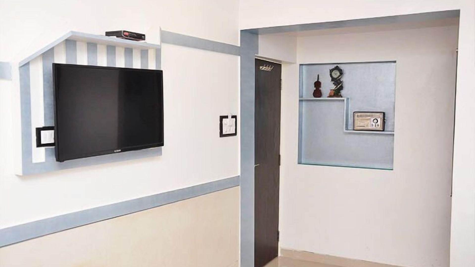 Inn Aksa Powai