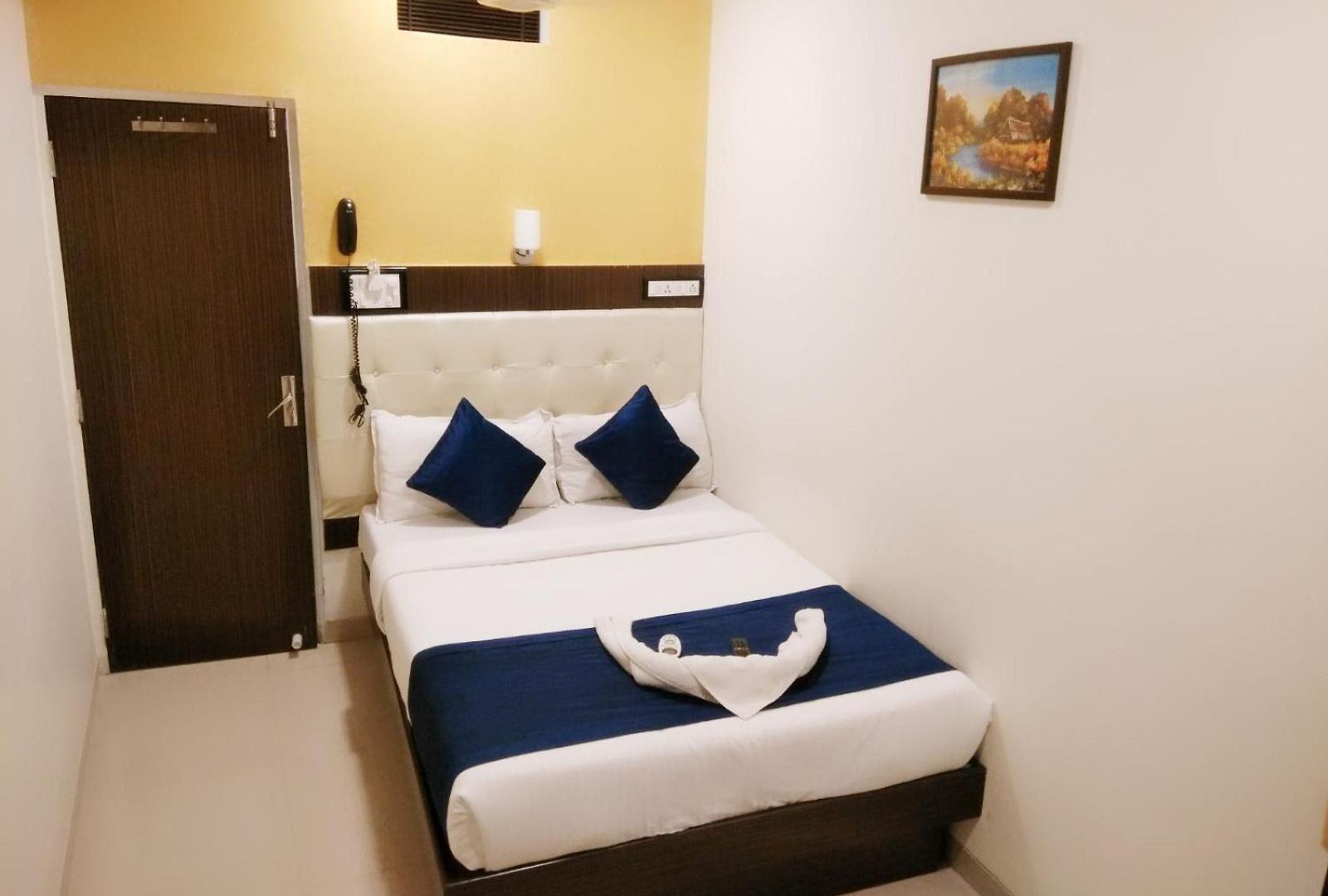 Inn Aksa Powai Mumbai