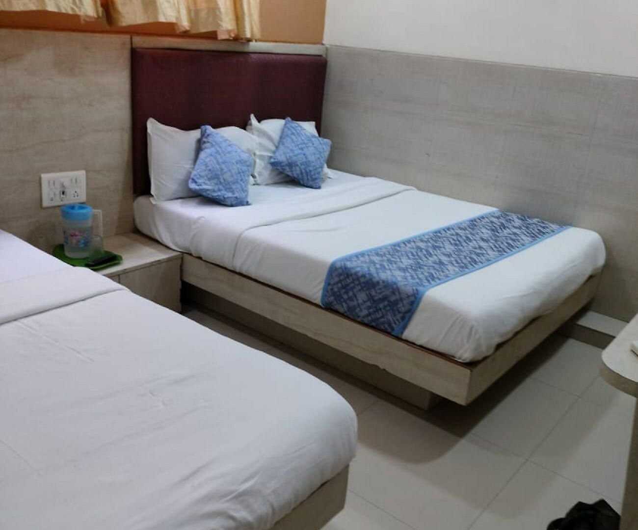 Kf Residency Hotel 2*
