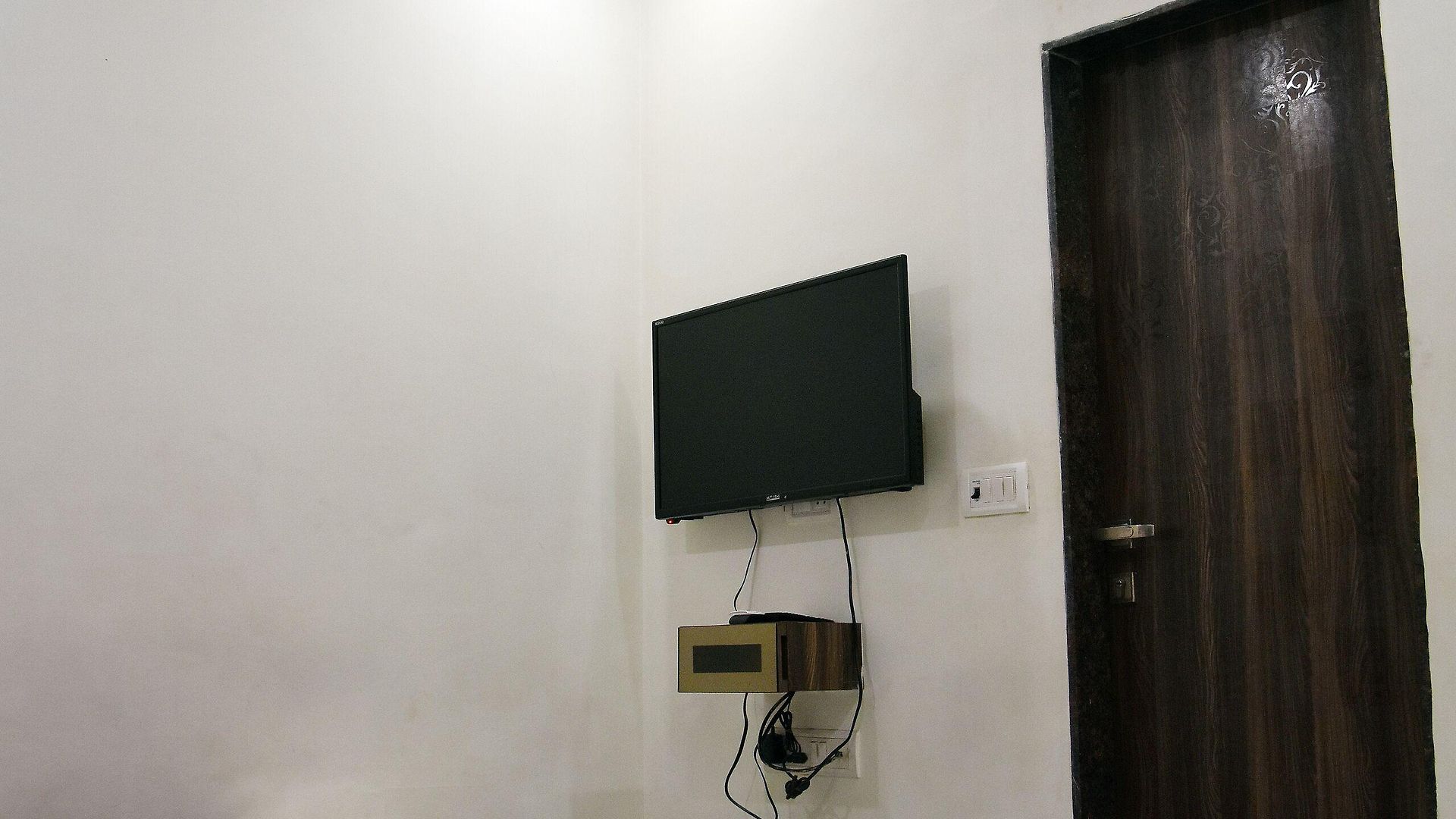 Sanjary Palace 3*