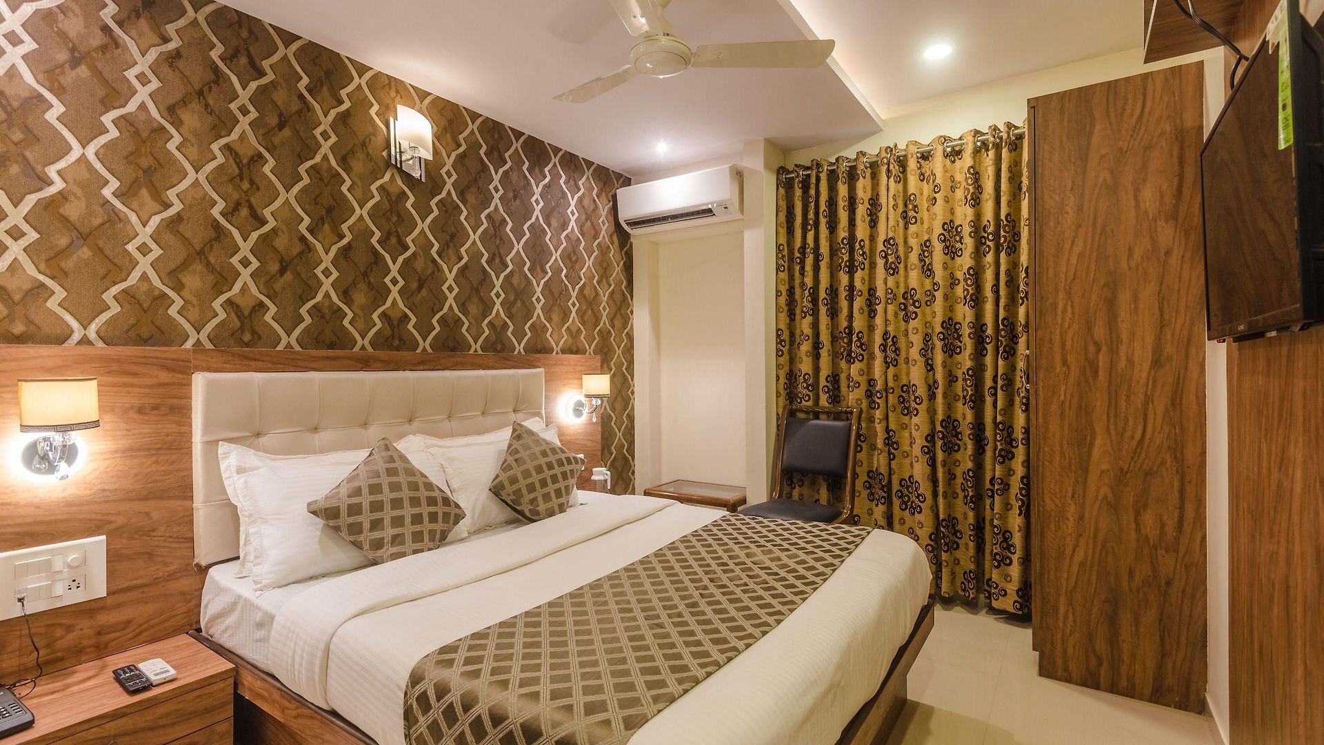 Hotel Liberty Plaza 3*