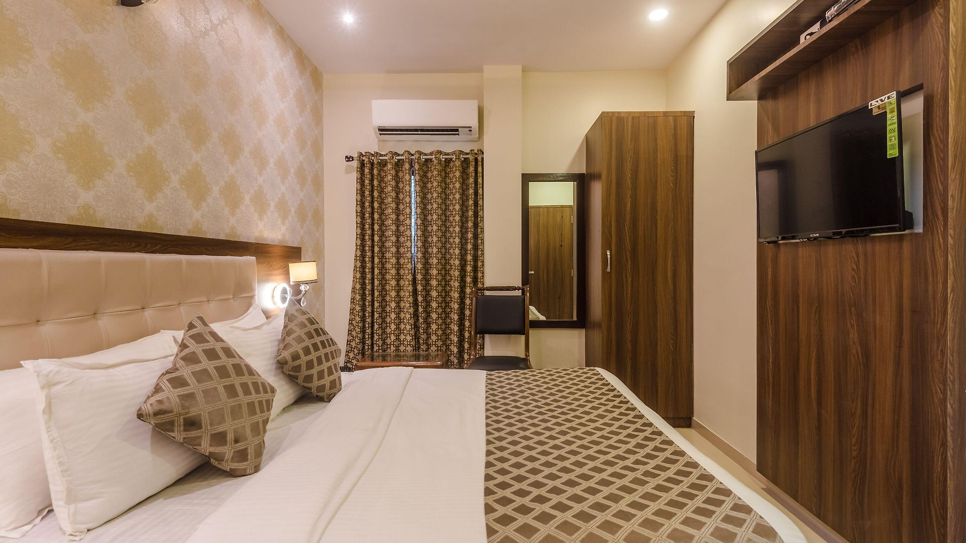 Liberty Plaza 3* Mumbai