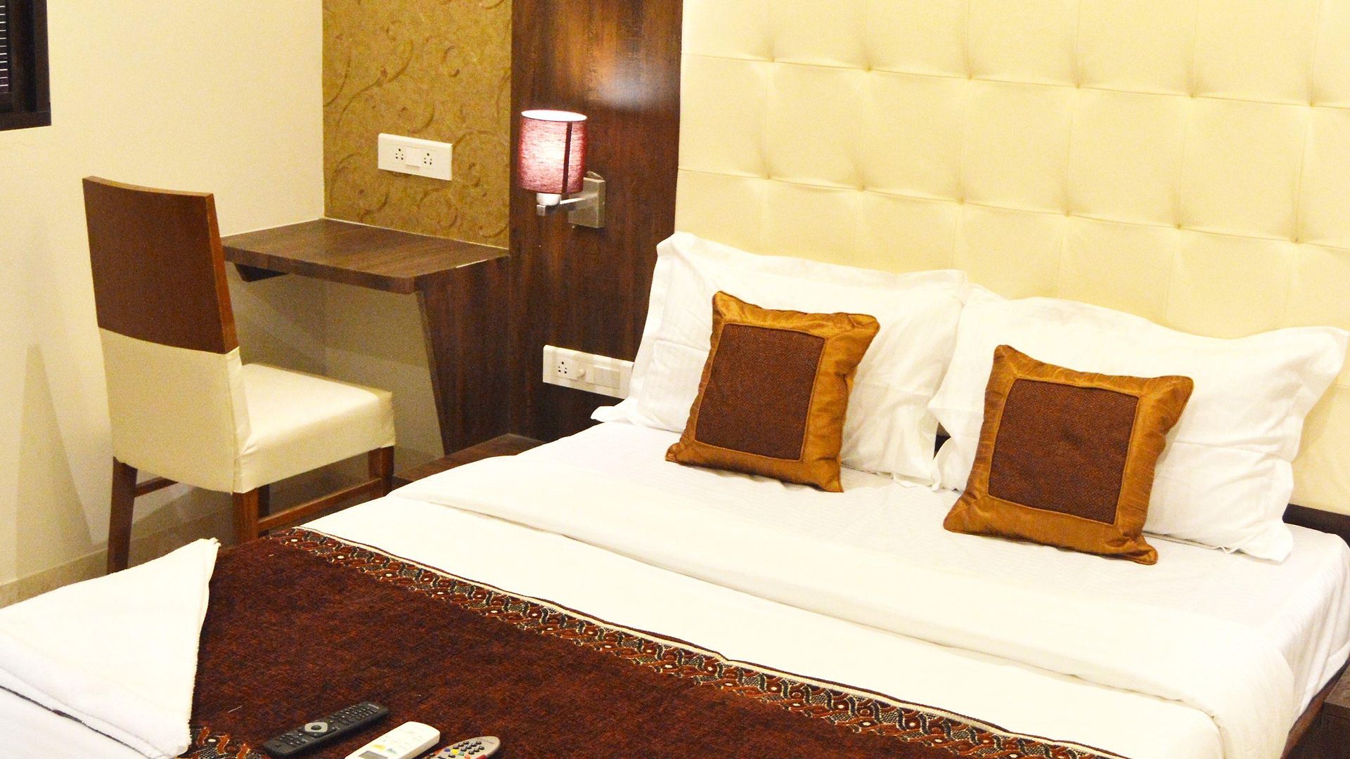 A. K. International - 3*