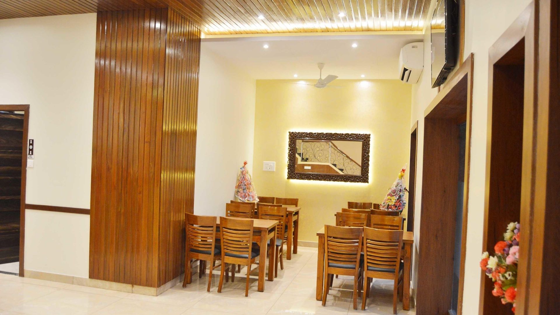A. K. International - 3*