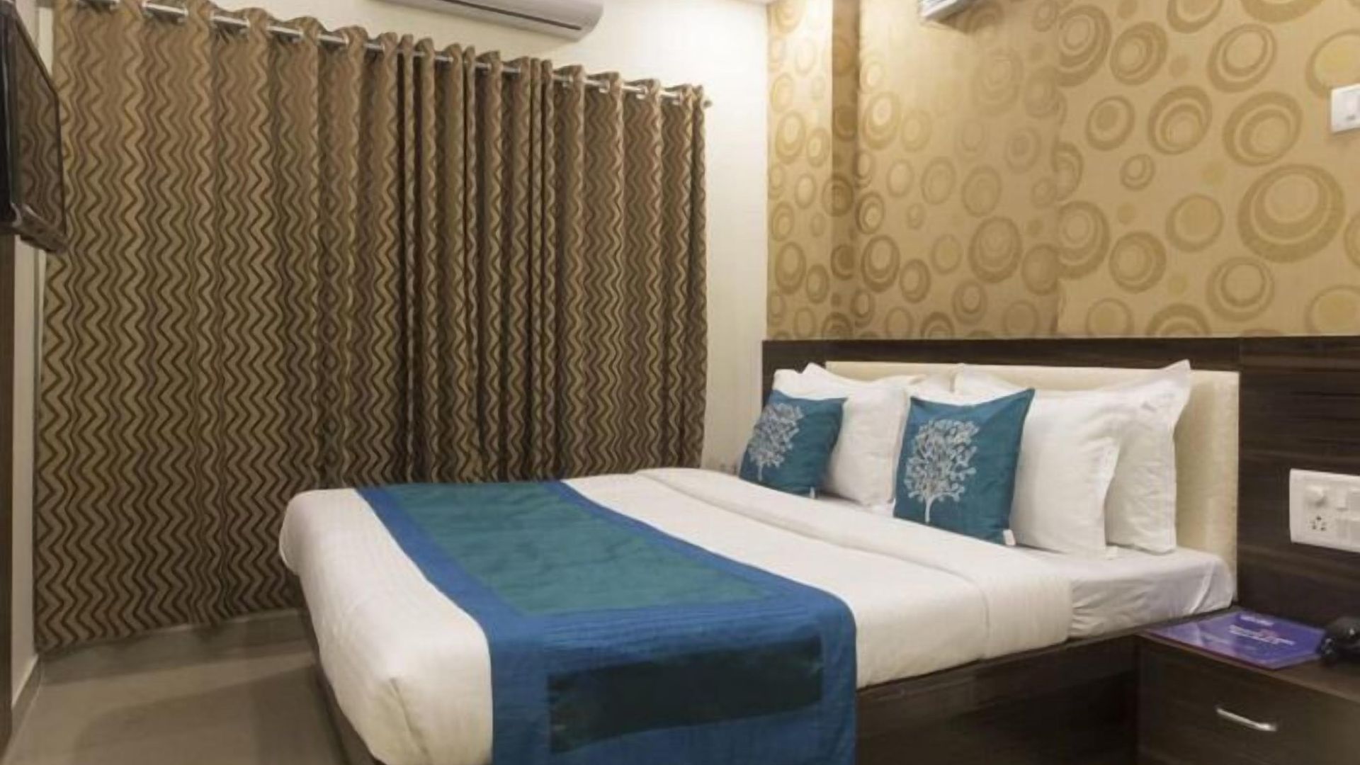 Accore Hotel 3*