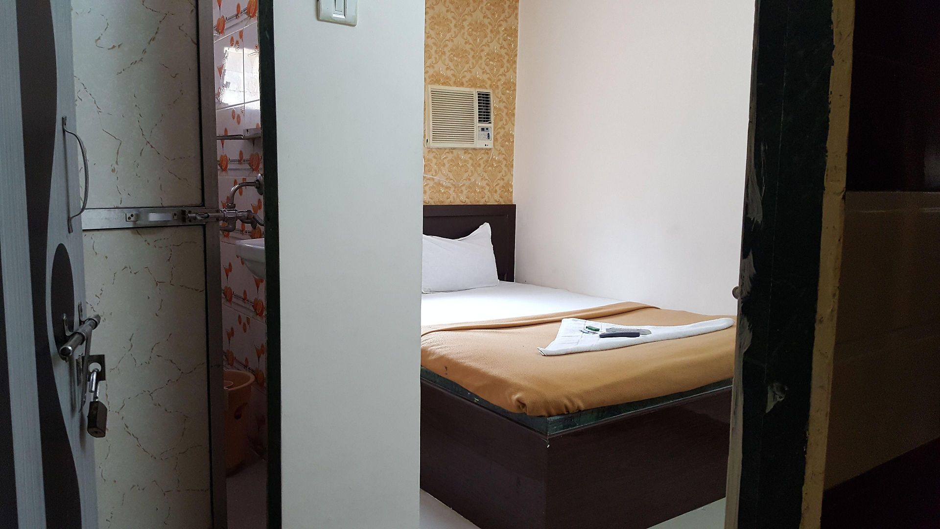 Hotel Hotel Al Mehraj 3*