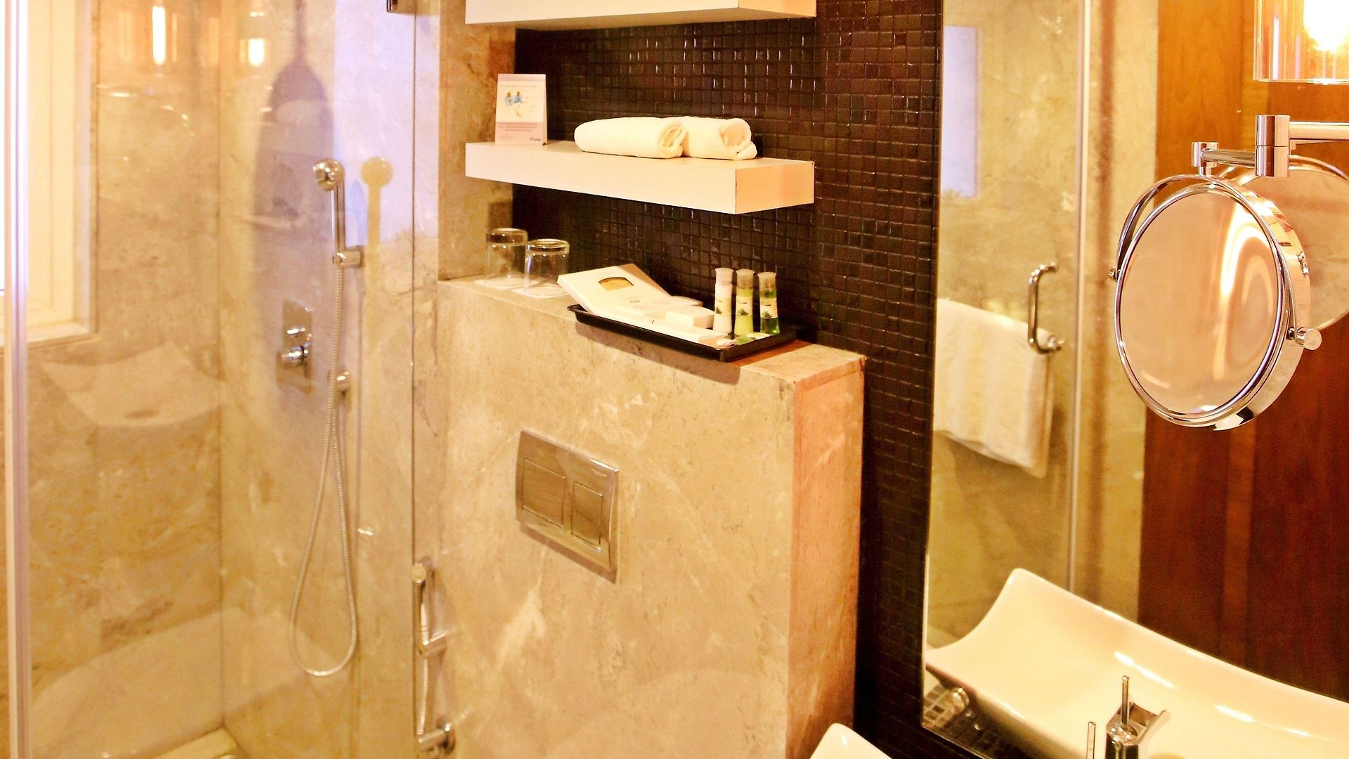 Hotel Nirvana Grace Mumbai