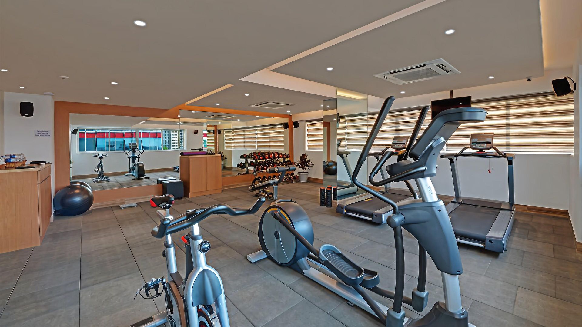 The Fern Mumbai, Goregaon, Series By Marriott 5* Mumbai