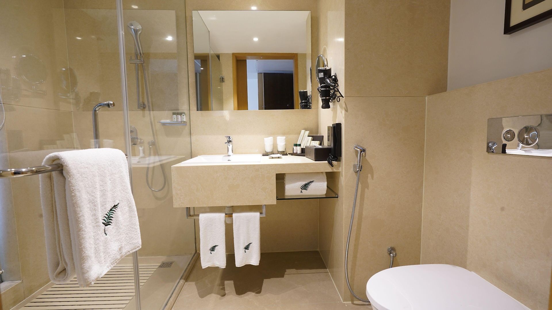 Hotel The Fern Mumbai, Goregaon, Series By Marriott 5*