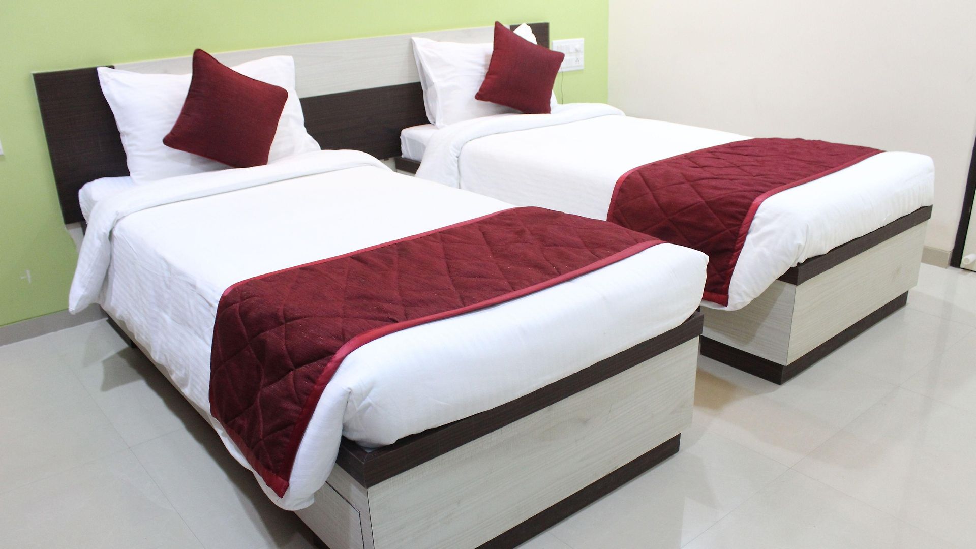 Nishita Residency Hotel Mumbai