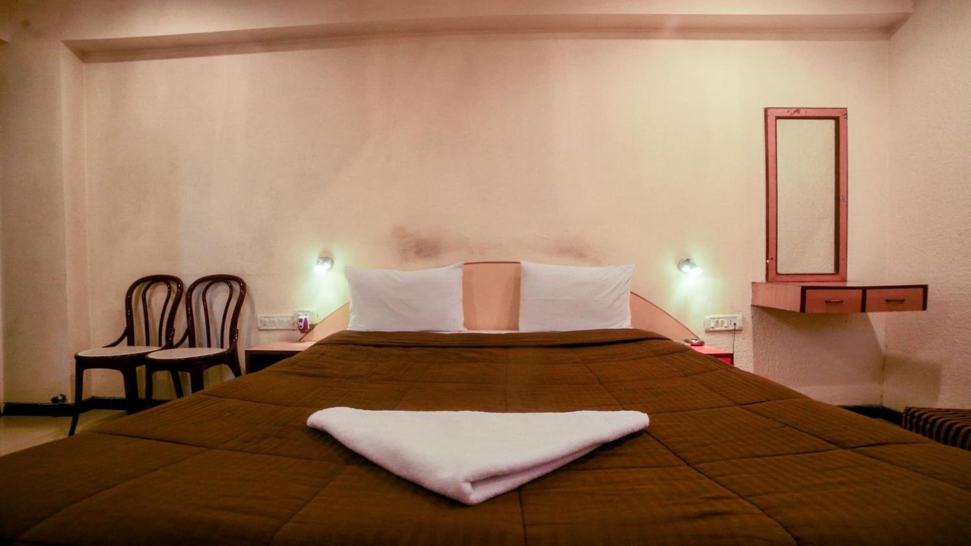 Hotel Hotel Lucky Near Bkc 3*