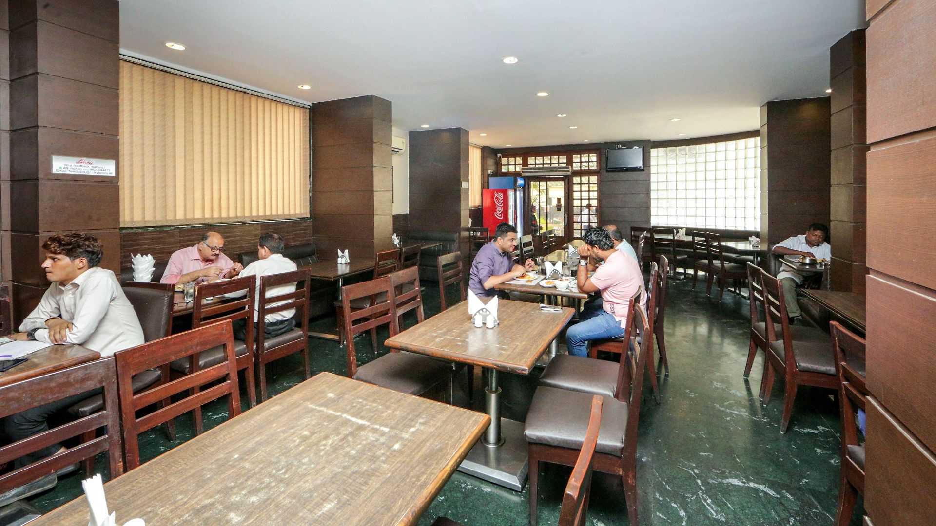 Hotel Lucky Near Nesco 3* Mumbai