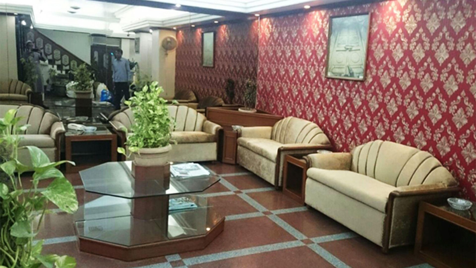 Hotel Mogul Palace - Near Masjid Bunder