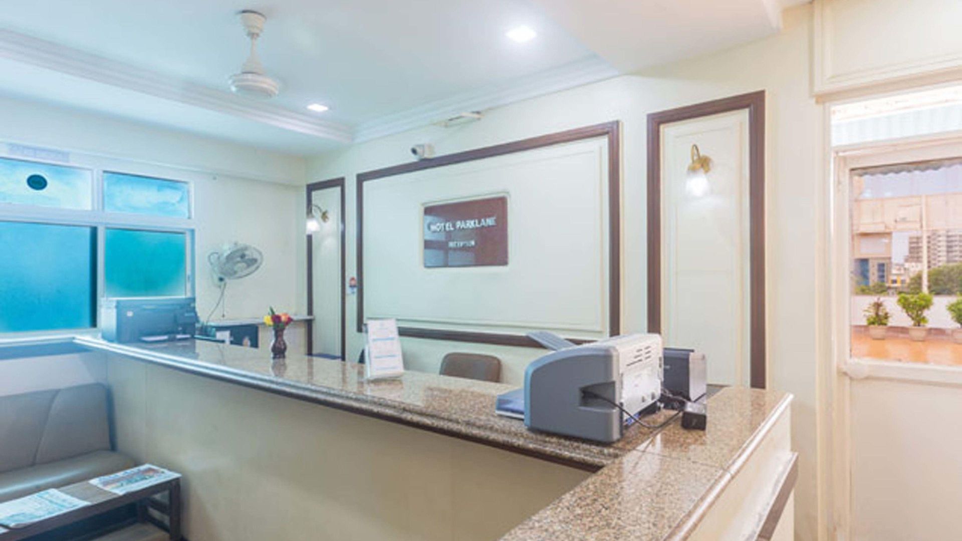 Parklane Hotel 3*