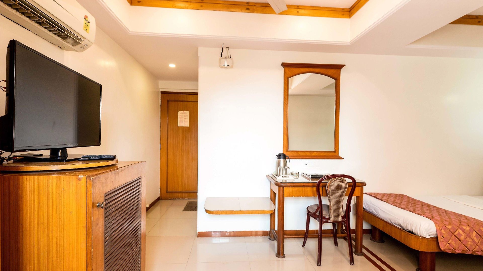 Parklane 3* Mumbai