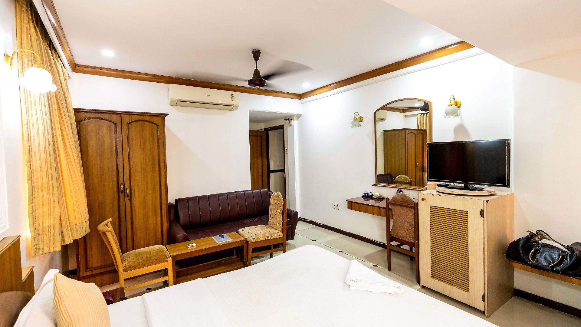 Hotel Parklane 3*