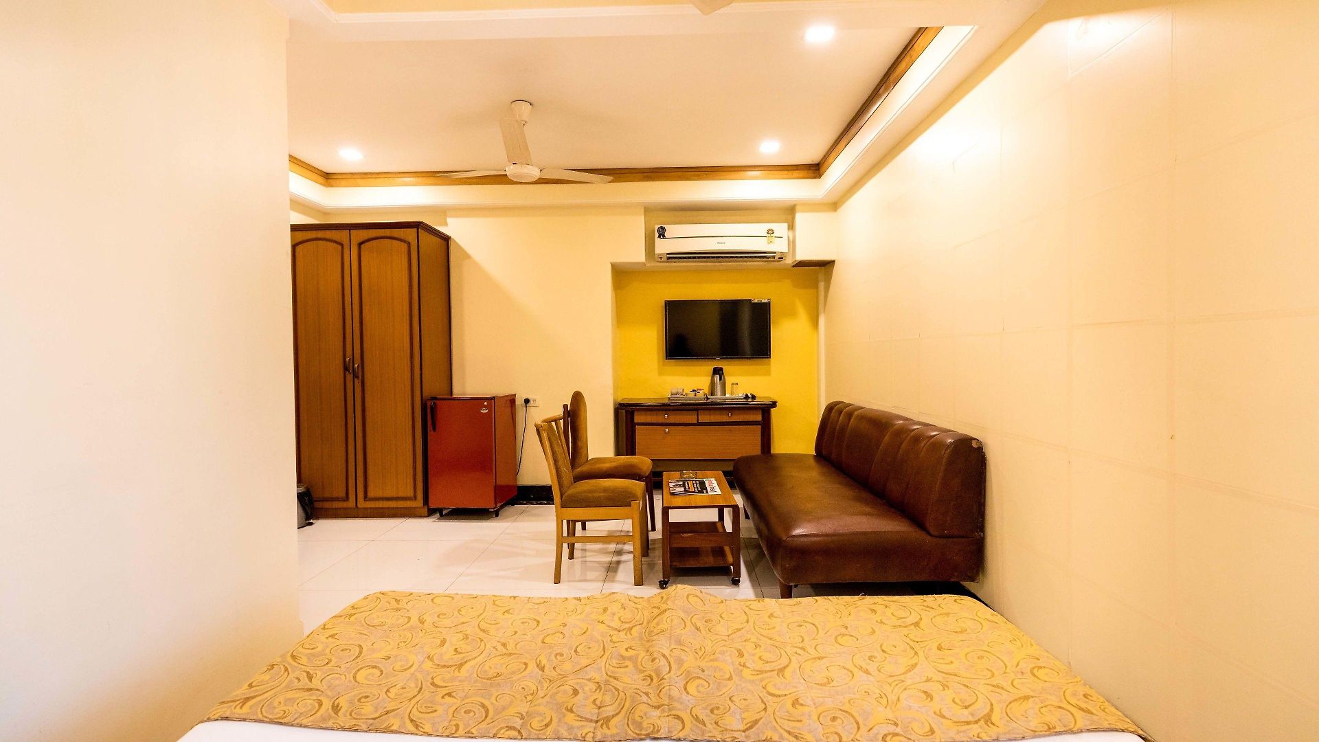 Parklane 3* Mumbai