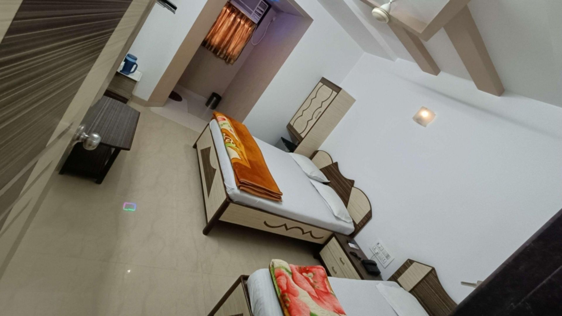 Broadway Colaba Hotel