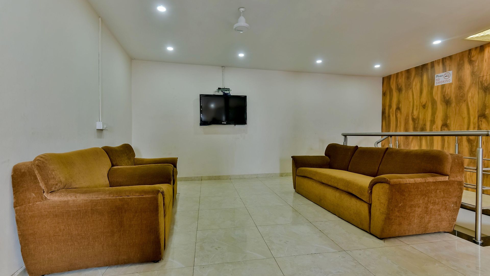 Guestinn Residency Hotel